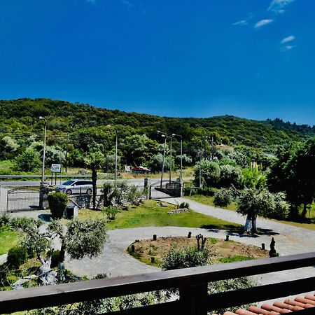Hotel Kari オウランオウポリ エクステリア 写真