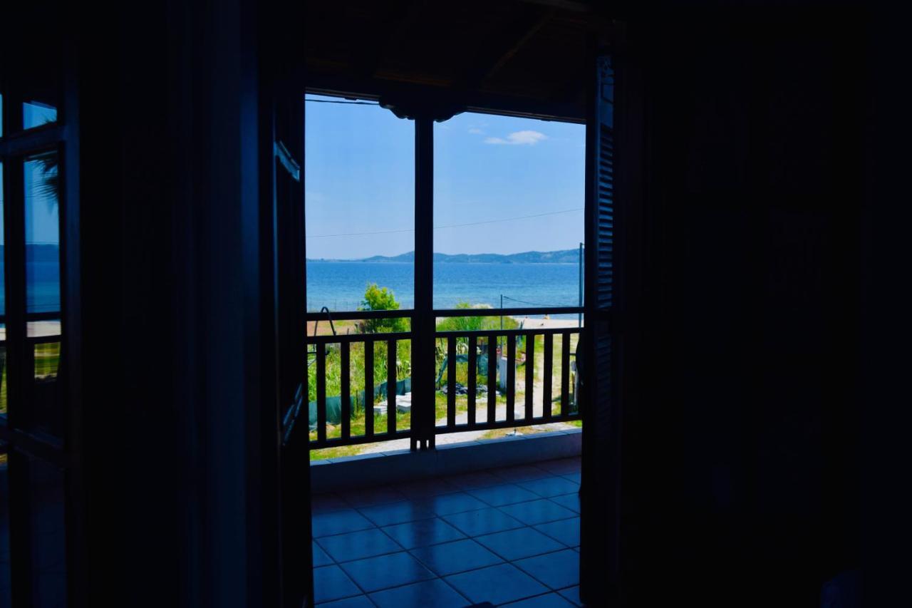 Hotel Kari オウランオウポリ エクステリア 写真